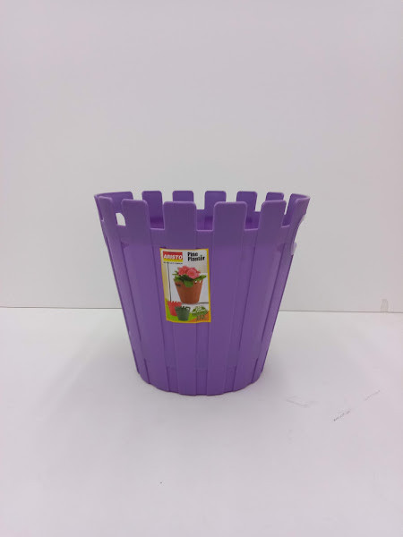 PINE PLANTER 12