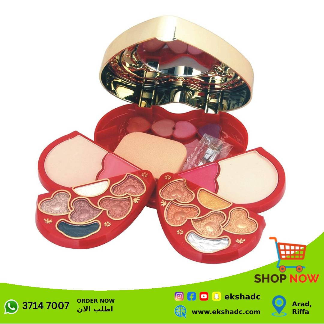 LECHEAR Heart Makeup Kit