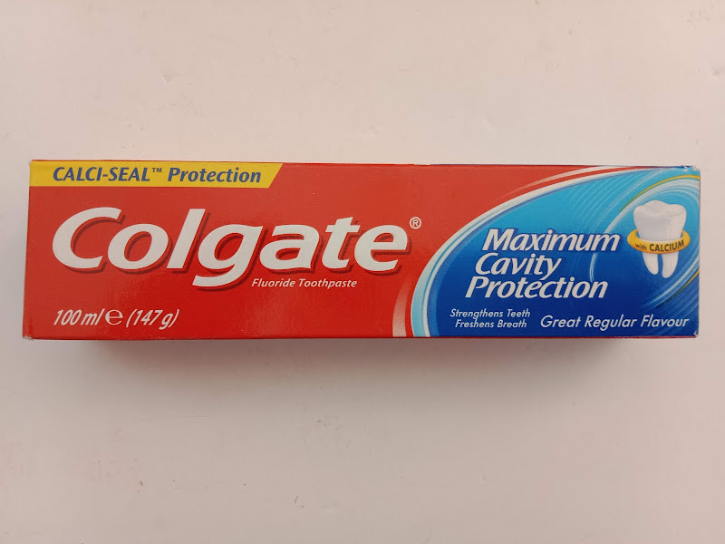 COLGATE MAXIMUM